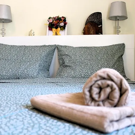 Bright & Cozy For 4 Guests In Centre بلوفديف