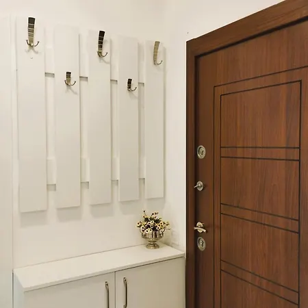 شقة Bright & Cozy For 4 Guests In Centre بلوفديف