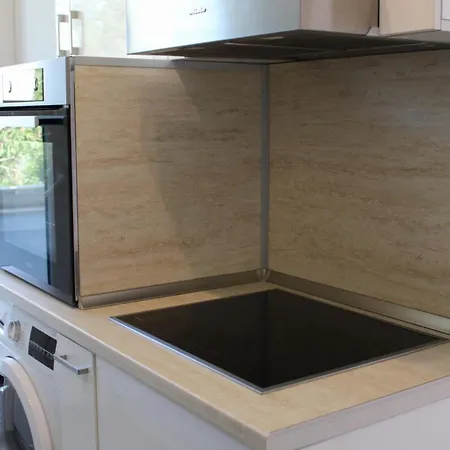 Bright & Cozy For 4 Guests In Centre شقة