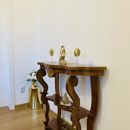 Bright & Cozy For 4 Guests In Centre شقة بلوفديف