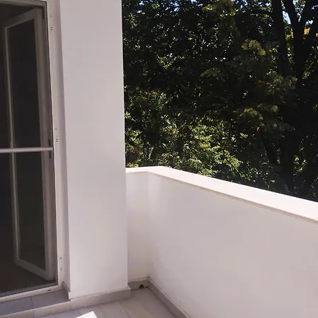 Bright & Cozy For 4 Guests In Centre